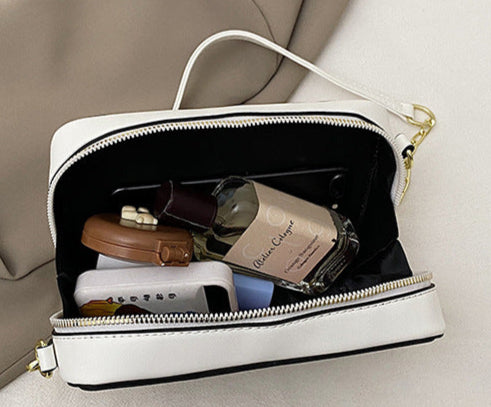 "Cassette Élégance" – Sac Bandoulière Vintage en Cuir Végan