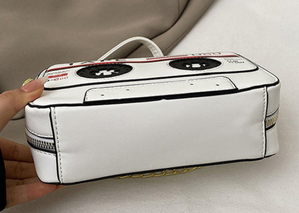 "Cassette Élégance" – Sac Bandoulière Vintage en Cuir Végan