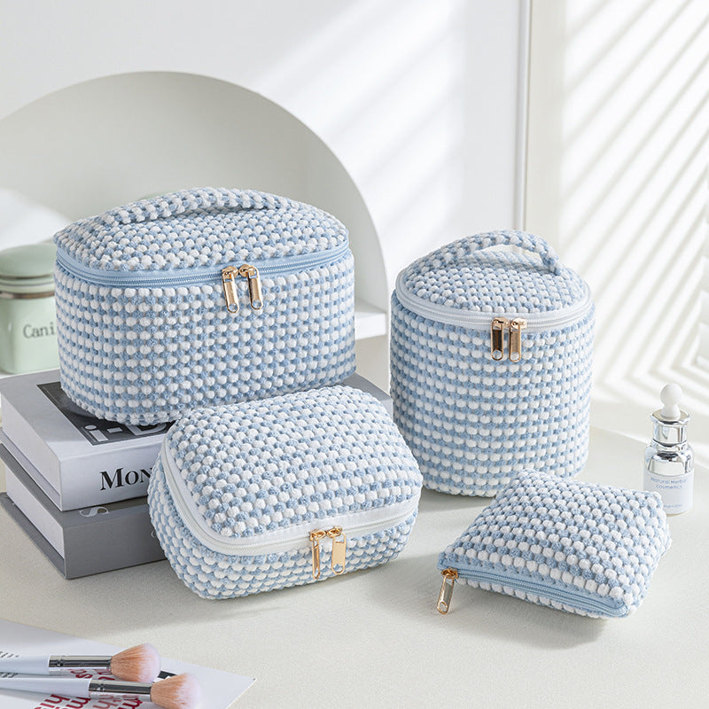 Ensemble Élégance Douillette – Trousse de Toilette en Velours Côtelé (4 pièces)
