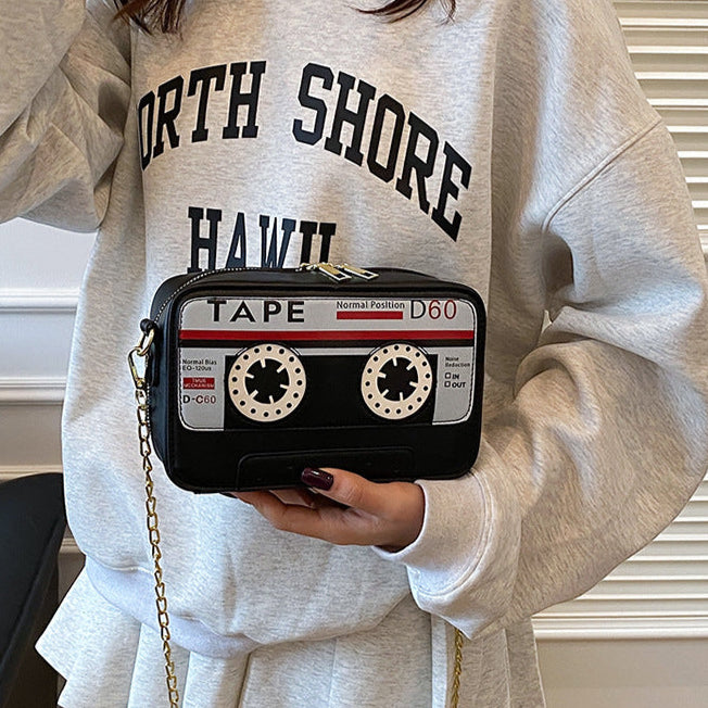 "Cassette Élégance" – Sac Bandoulière Vintage en Cuir Végan