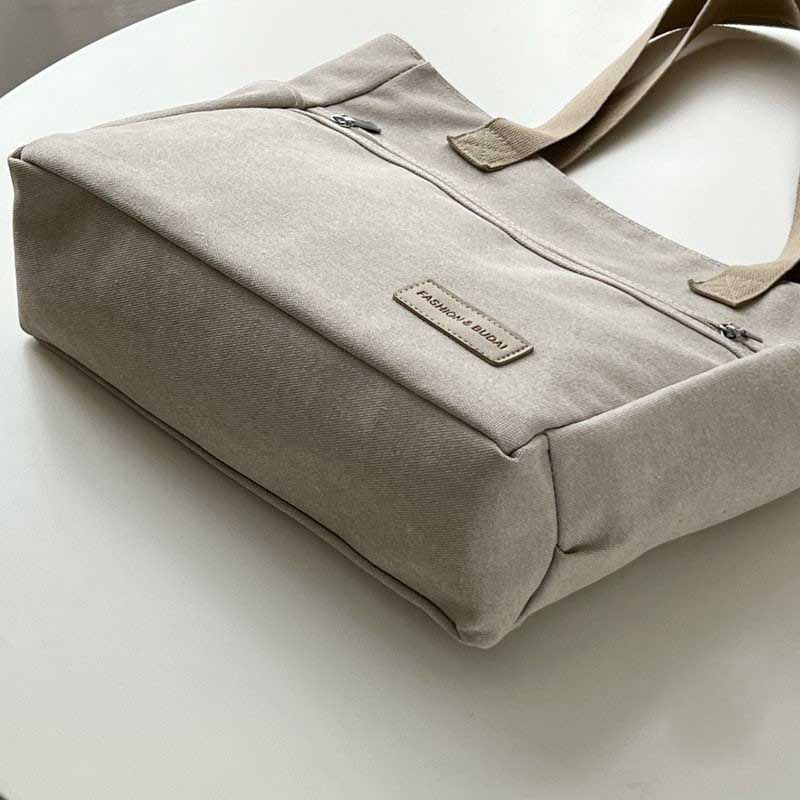 Élégance Nomade – Sac Cabas Rétro en Toile