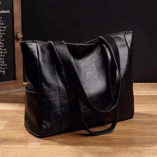 Élégance Nomade – Sac Cabas en Cuir Souple