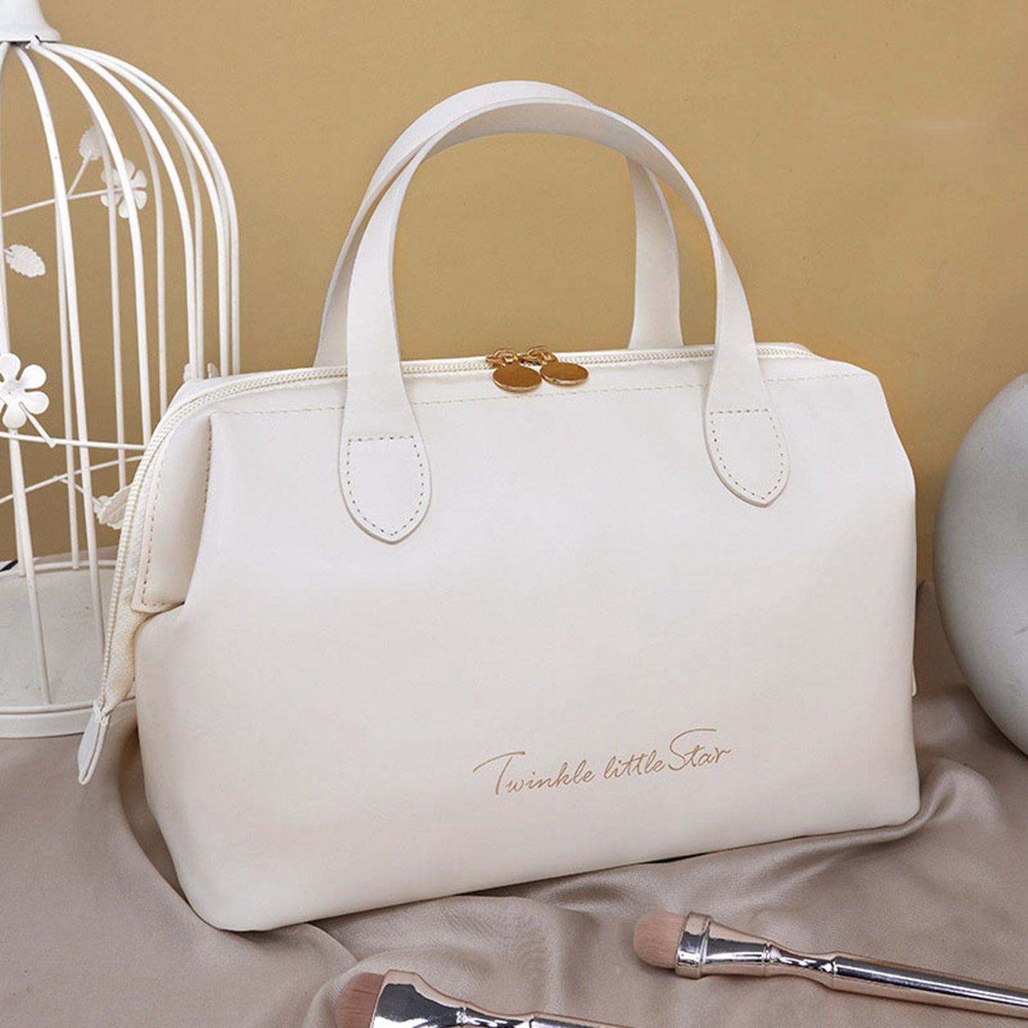 Trousse Élégance Voyage – Grande Capacité & Finition Luxe