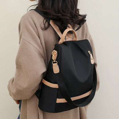Évasion Élégante – Sac à Dos Antivol Imperméable pour Femme