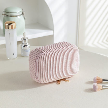 Ensemble Élégance Douillette – Trousse de Toilette en Velours Côtelé (4 pièces)