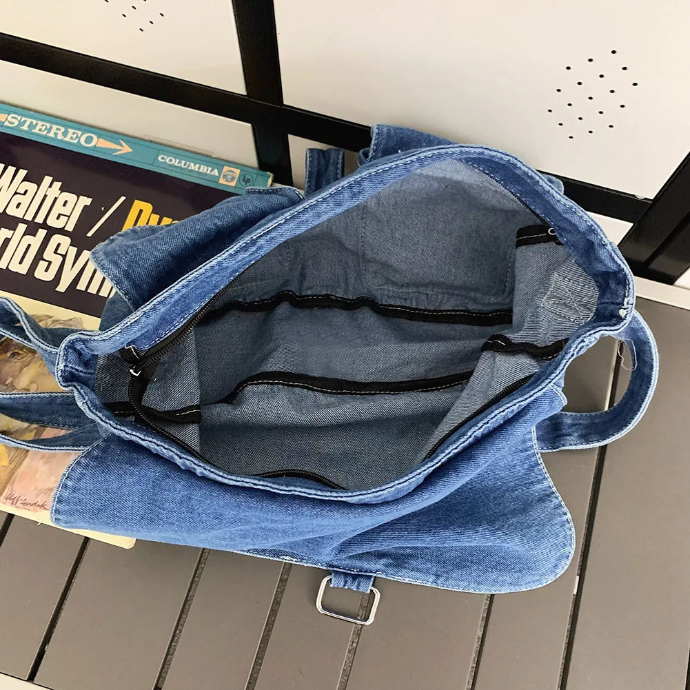 Sacoche Élégance Denim – L’Indispensable Urbain