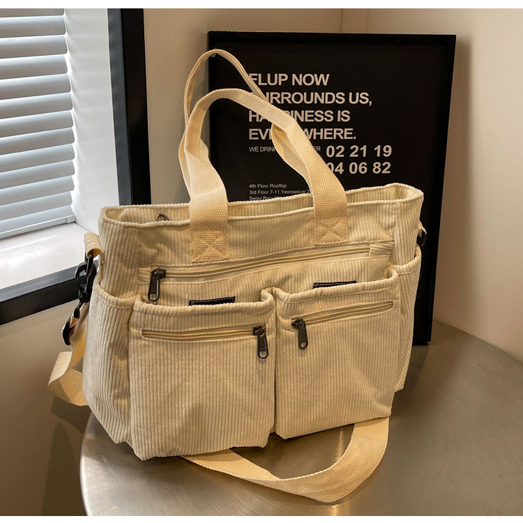 Élégance Bohème – Sac Cabas en Velours Côtelé