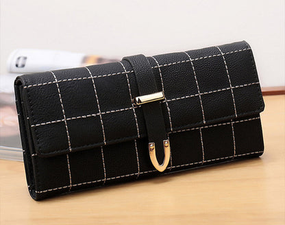 Élégance Brodée – Portefeuille Vintage Grand Format pour Femme